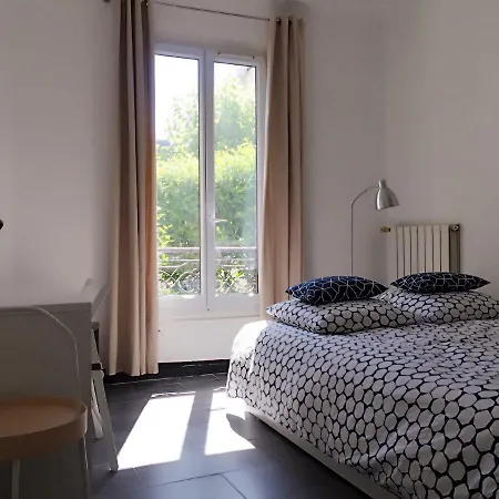Apartament West Paris Standard Flat With Private Garden *